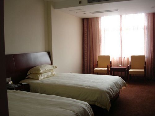 Oriental Holiday Hotel Hangzhou Room photo